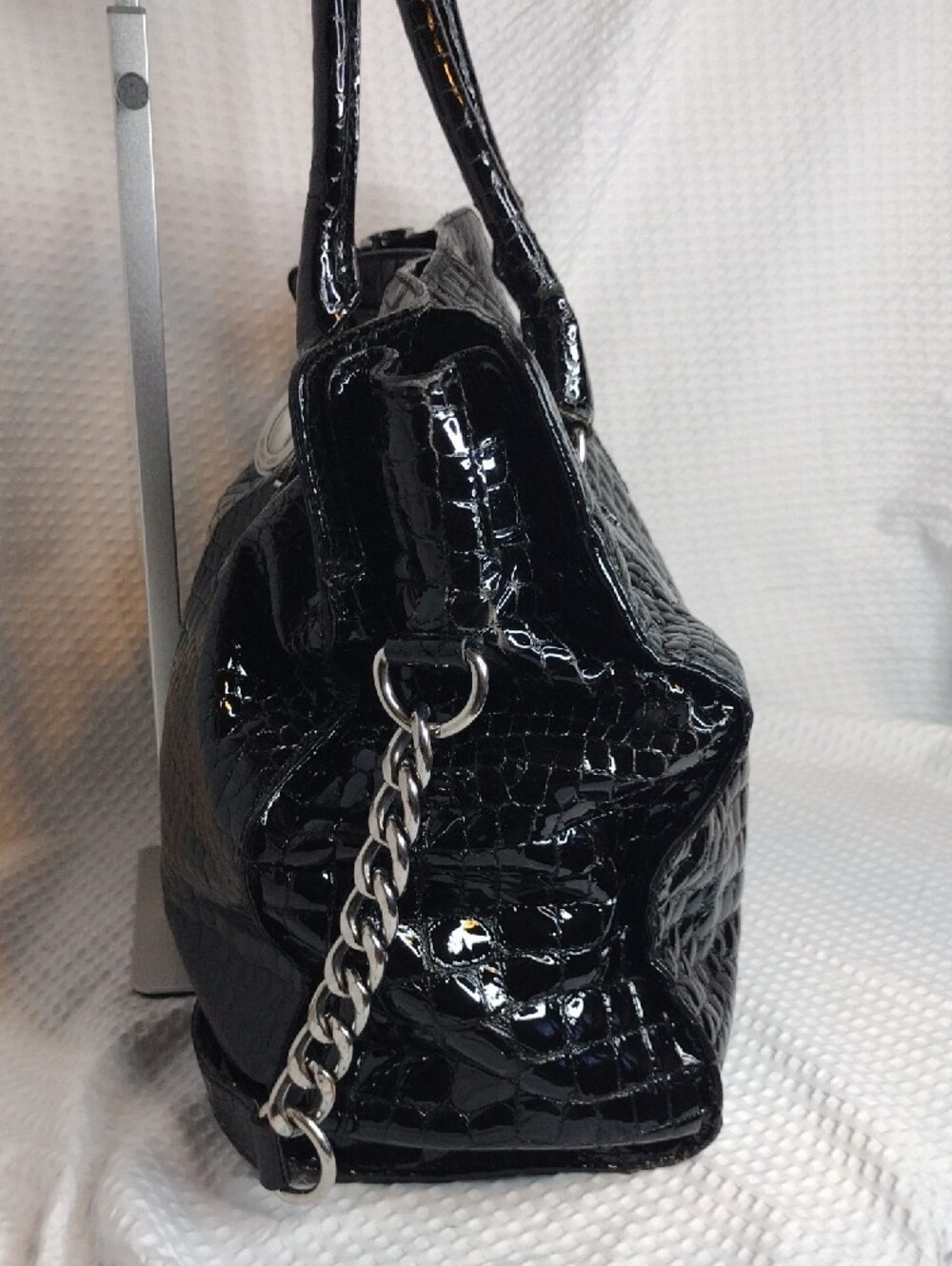 Michael Michael Kors Hamilton Black Croc-Embossed Patent Leather Tote Bag - Picture 8 of 16